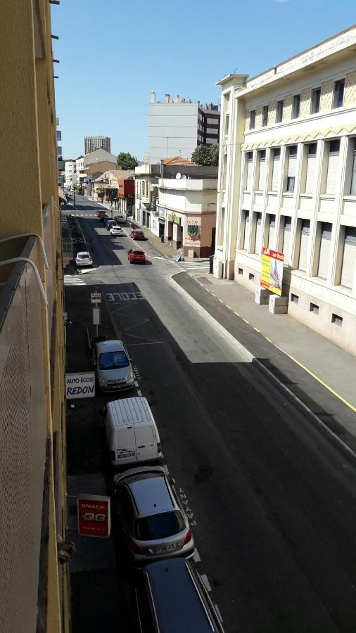 Nimes Studio Parking Dhuoda Zewnętrze zdjęcie
